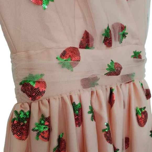 Nwot Magnolia Park Peach w/ Sequined Strawberries Faux Wrap Flutter Sleeve Dress - Picture 7 of 17